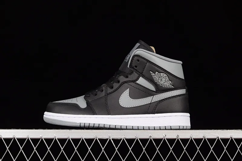 All categories Air Jordan Jordan series basketball shoes Air Jordan 1 Mid G version pure original Air Jordan 1 Mid SE AJ1 Joe 1 small shadow gray mid-top retro basketball shoes BQ6472-007